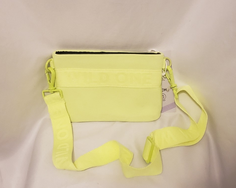 Wild One Recycled Knit Treat Pouch Neon Green 7.5in x6in x.25in Adjustable Strap