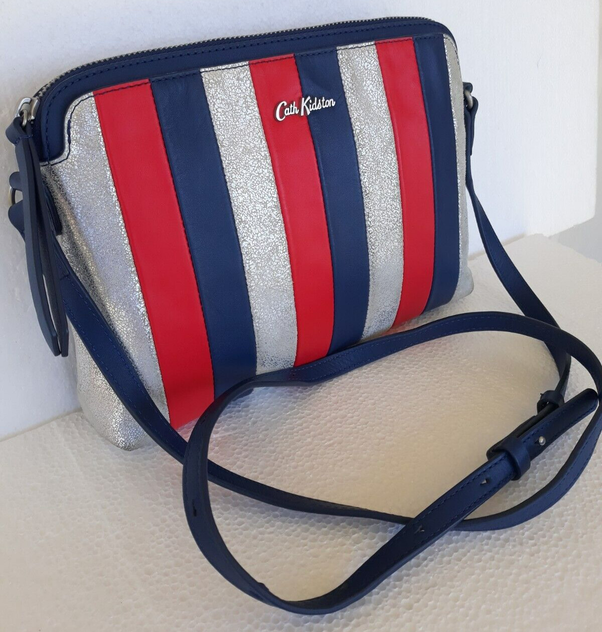 Cath Kidston ~Leather Red Blue Silver Stripe Crossbody Bag ~ 7″ x 10″ ~Very Nice