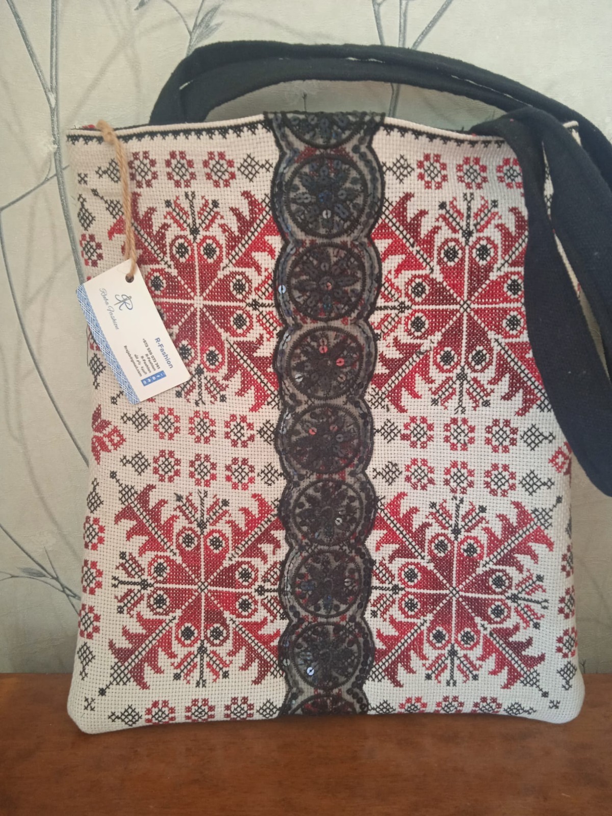 Handmade Tatreez Shoulder Tote Bag | Spacious & Stylish College/University bag