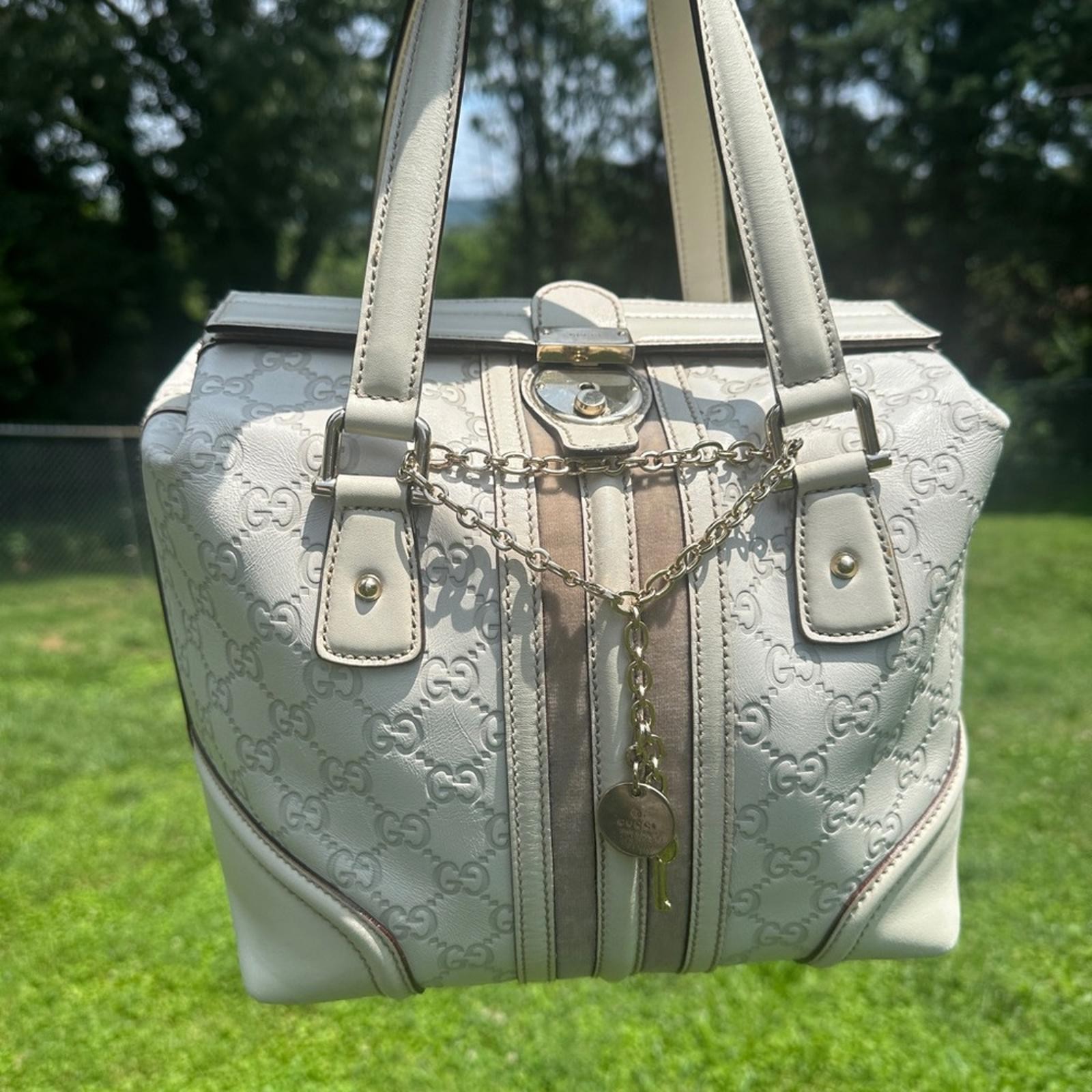 Gucci Leather Treasure Bag White and Beige w/ Key, charm, dusty & COA