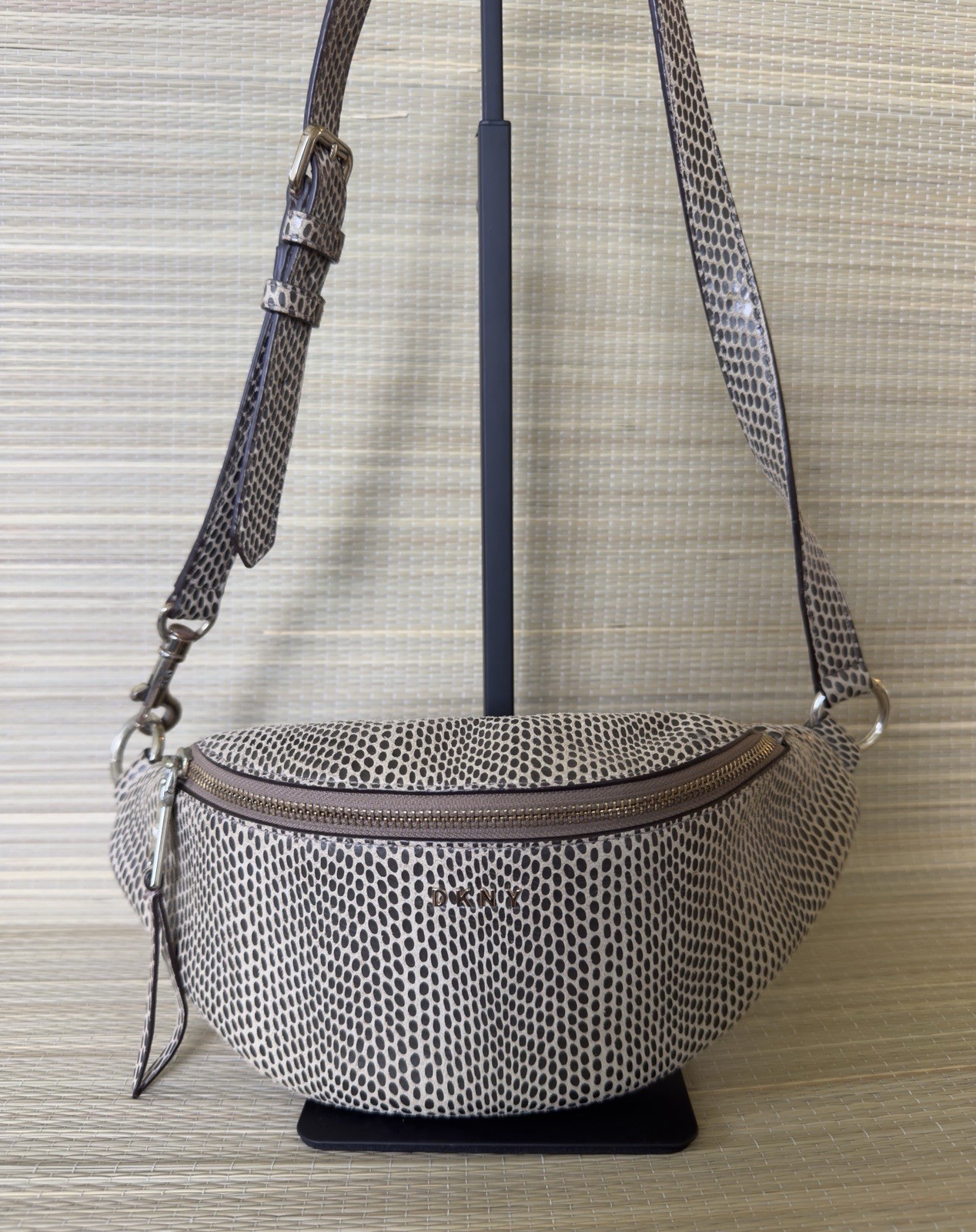 DKNY Reptile Print Leather Belt Bag Preowned