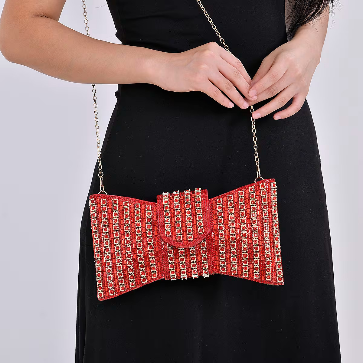 NEW Red Bow-Shaped Crystal Clutch Bag With Detachable Shoulder Chain Strap