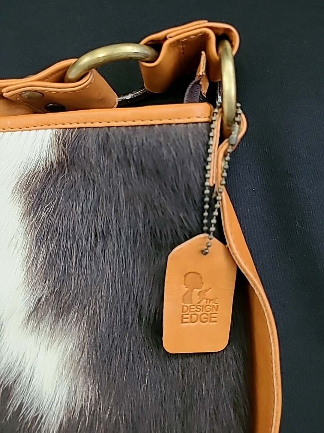 Beautiful New with Tags The Design Edge Jersey Cowhide Leather Tote Bag
