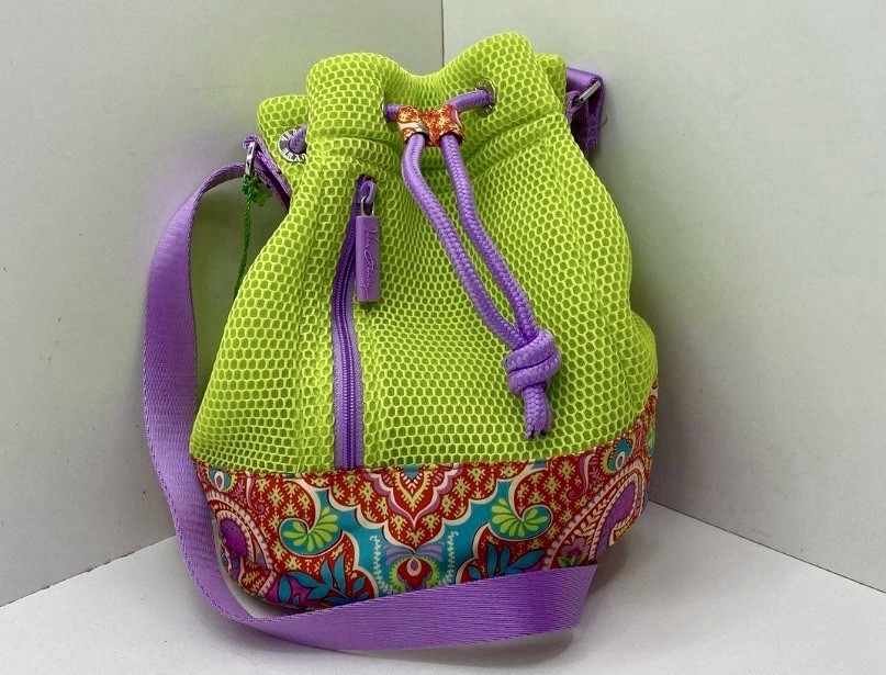 NWT💚Vera Bradley 💚Citrine *Paisley in Paradise* Mesh Bucket Crossbody Tote