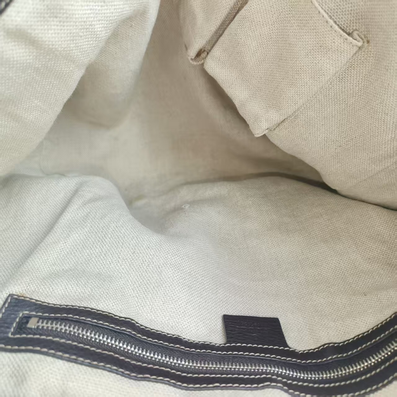 Vintage Gucci GG Canvas Tote Bag (Horsebit Charm Style)