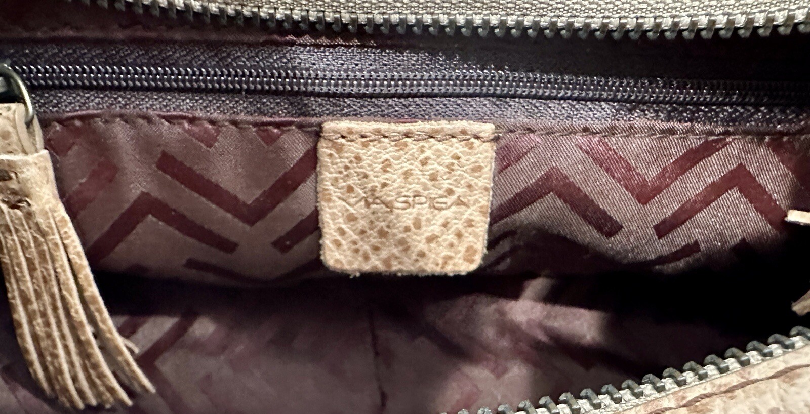 Via Spiga Camel Tan Kilt Front Pebbled Leather Small Shoulder Bag EUC A++ 11