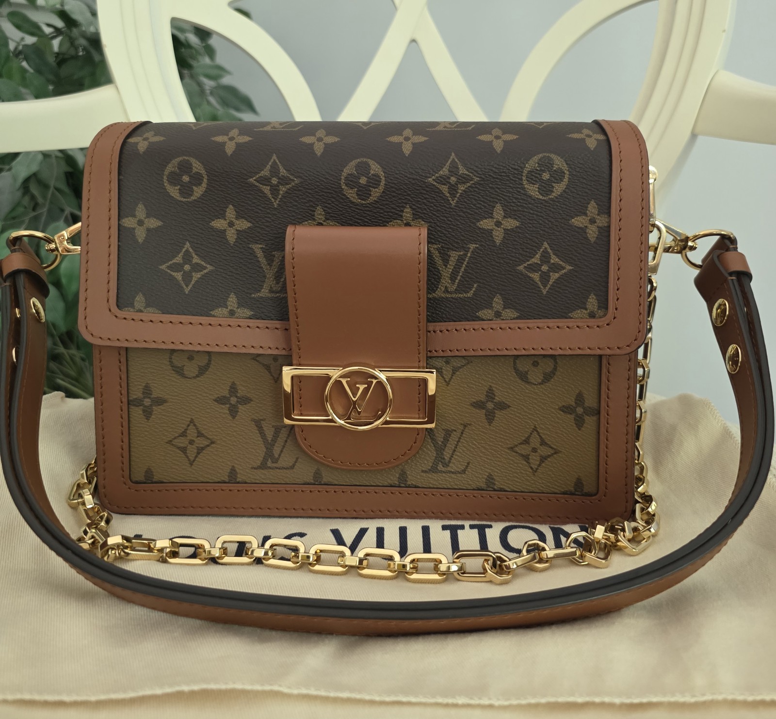 Authentic Louis Vuitton Dauphine MM – Monogram Canvas (Very Good Condition)