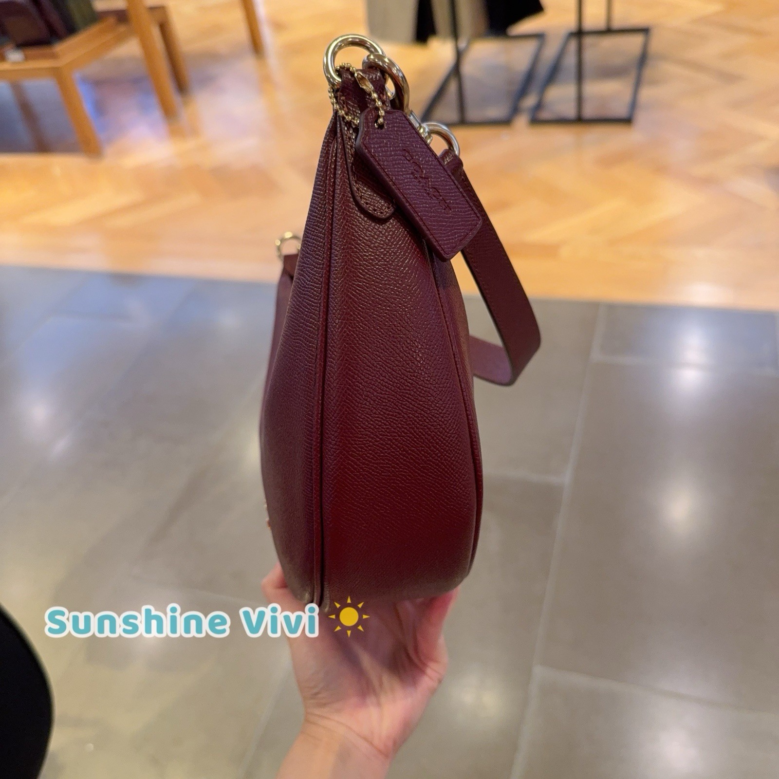 NWT Coach Aria Shoulder Bag CCL28 Crossgrain leather DARK WINE