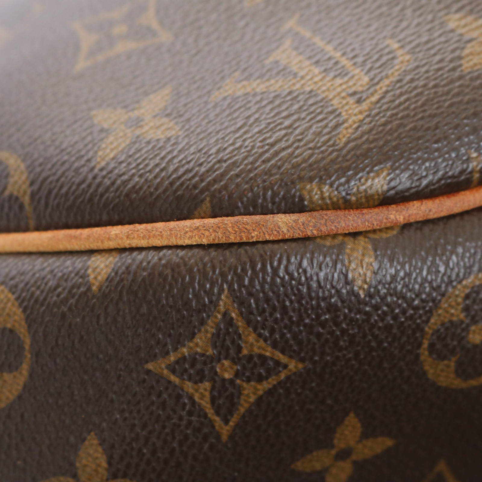 Authentic Louis Vuitton M56381 Galliera GM Brown Monogram Shoulder Bag