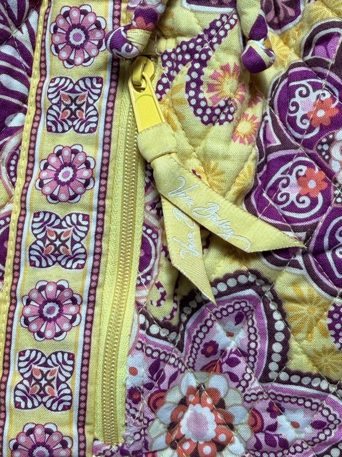 VTG Vera Bradley Bali Gold Drawstring Backpack Yellow Pink Floral Quilted Bag