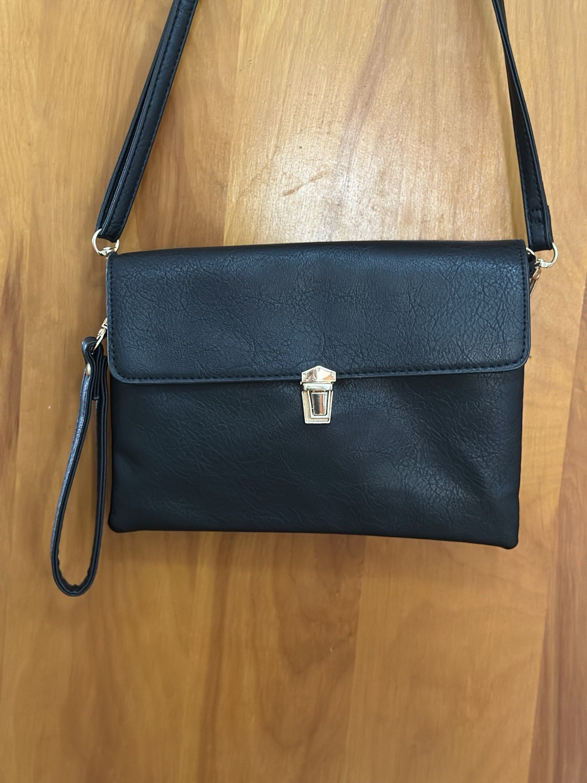 Alyssa Vegan Black Clutch Shoulder