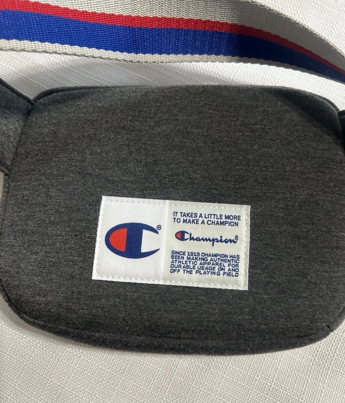 Champion Attribute Pouch Bag Dark Gray Zip Up Fanny Pack Hip Belt