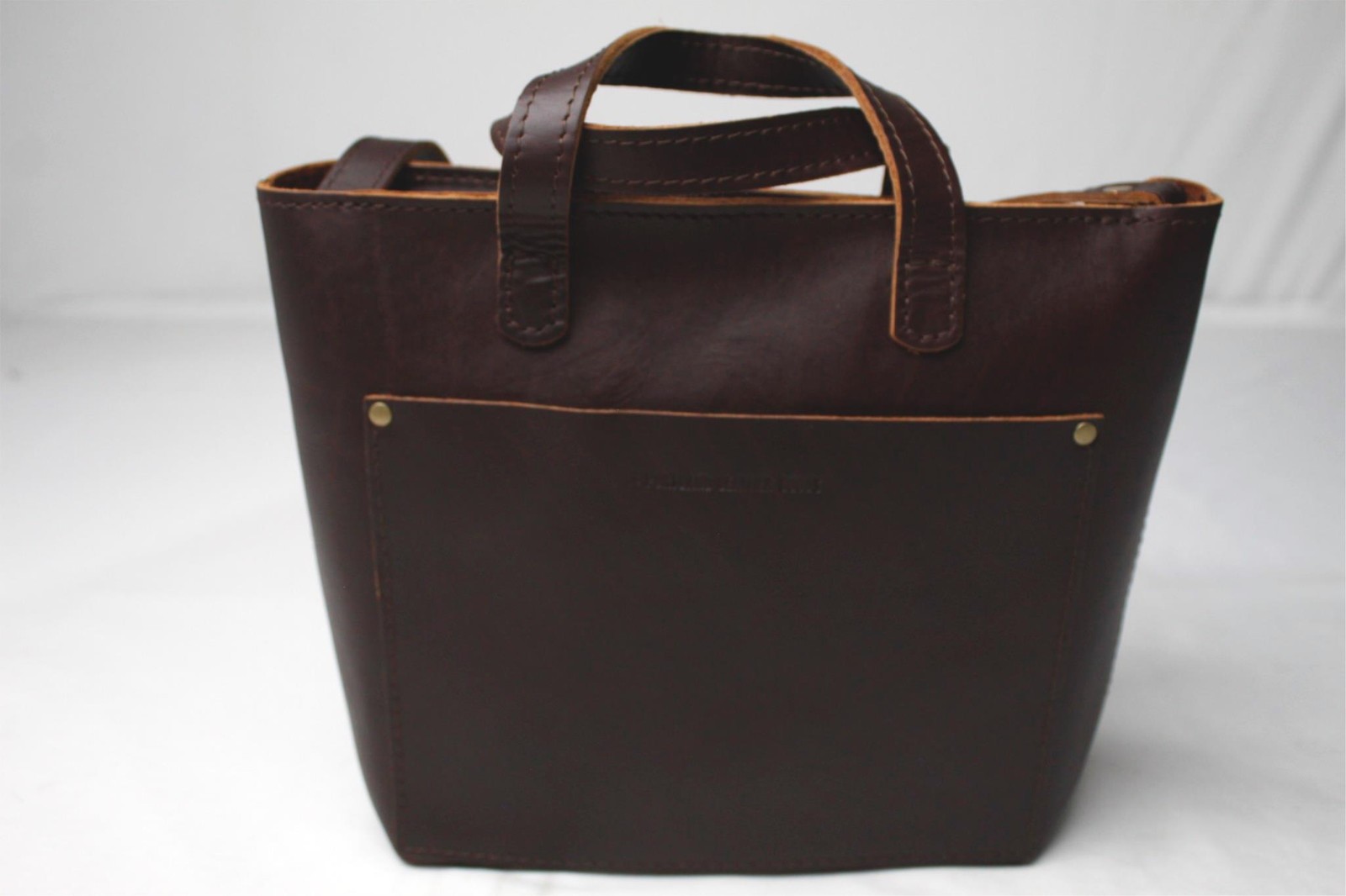 Portland Leather Goods Women’s Crossbody Zipper Tote MP7 Grizzly One Size