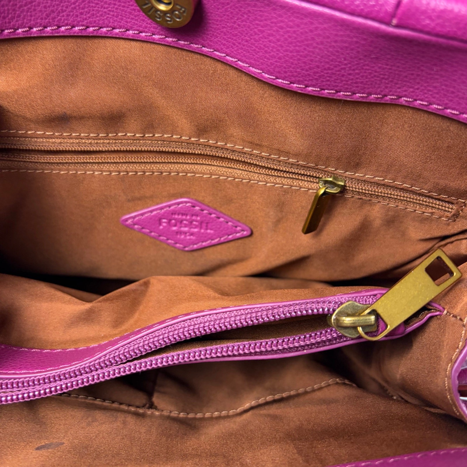 Fossil Kyler Satchel leather purple, plum, raspberry. purse, pocketbook, luxury