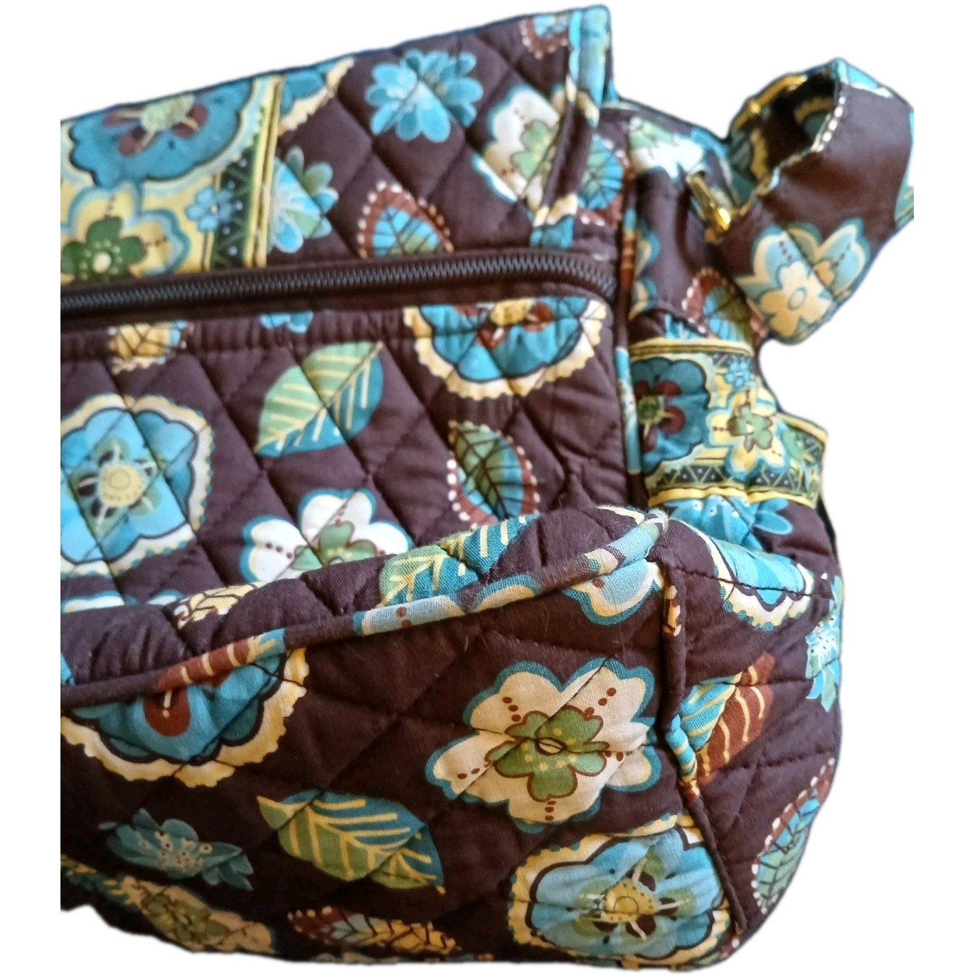 NWT-Maggi B Quilted 10″ Flowered Messenger Style Cross-body Bag