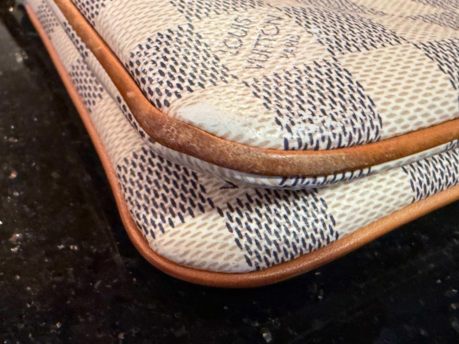 Louis Vuitton N60460 Double Zip Pochette Damier Azur Crossbody Bag w Box