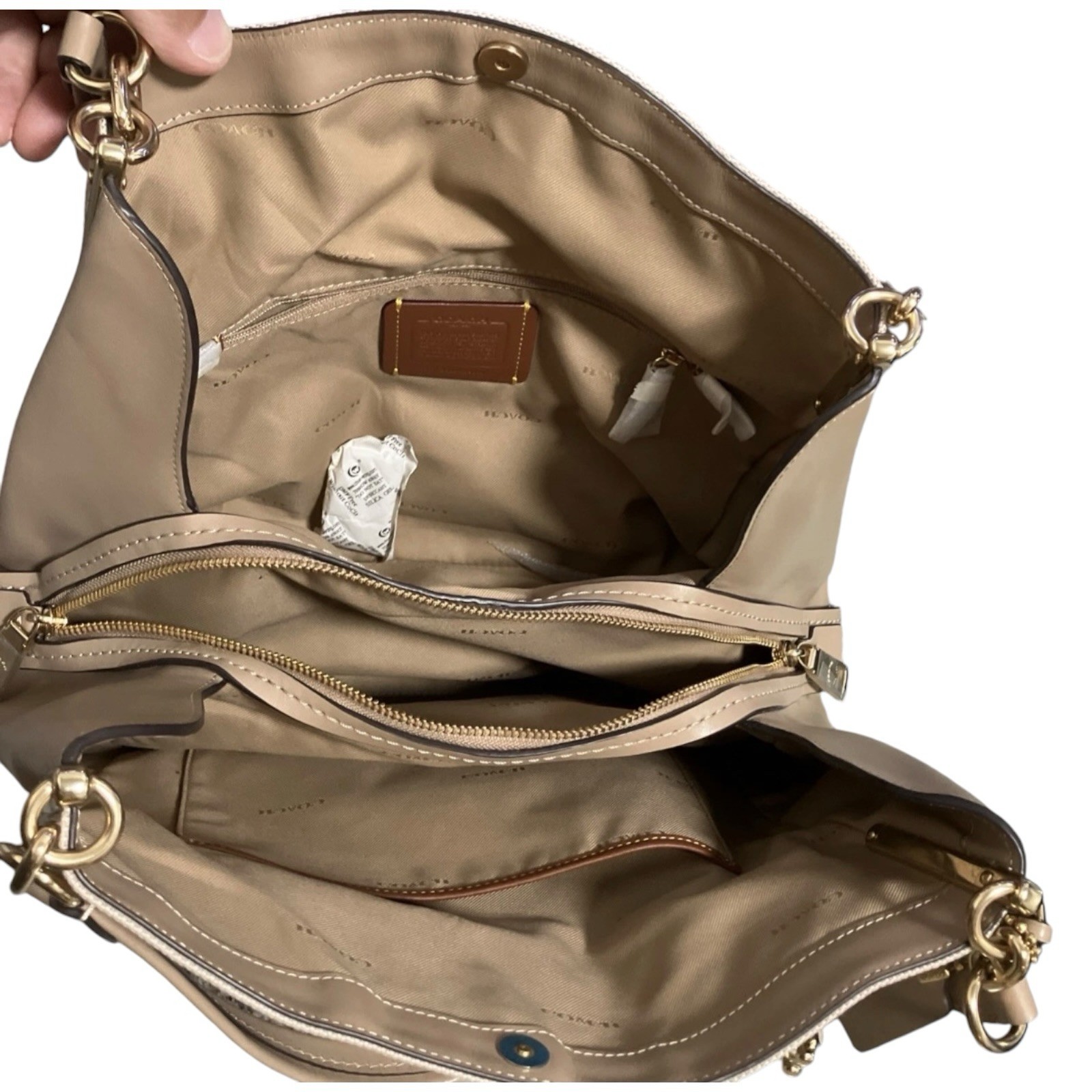NWT Coach Canvas Badge Dalton 31 Shoulder Bag – Taupe Chalk C9078 $395 Retail
