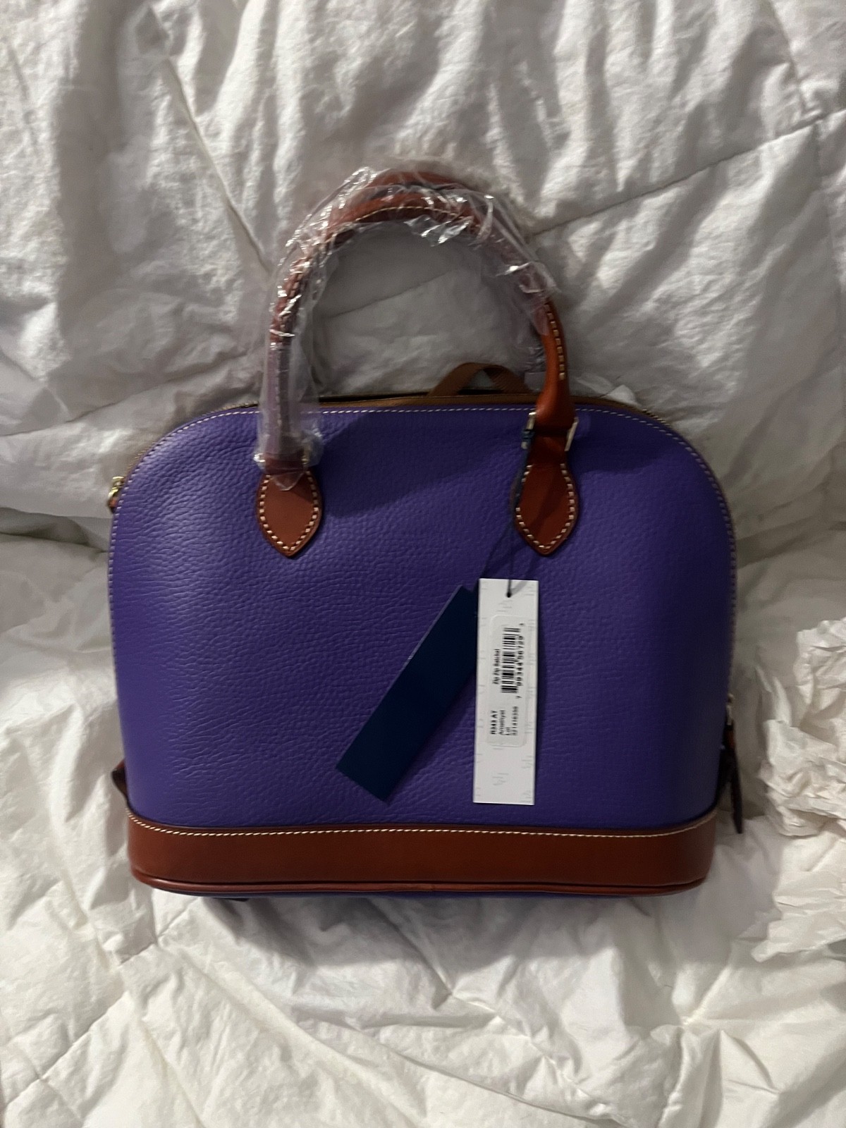 Dooney Bourke Beige Pebble Grain Zip Zip Satchel 10×11.75×5.25 Vintage Style