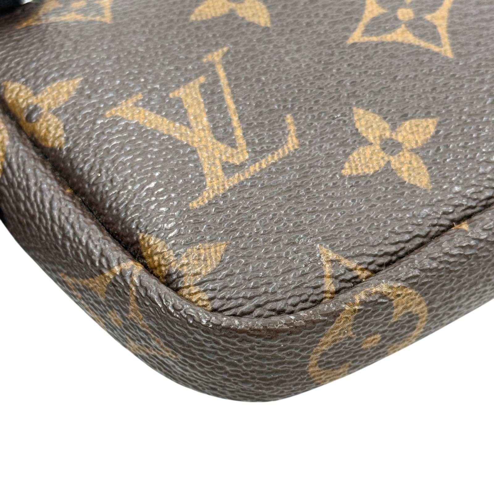 LOUIS VUITTON Trousse Cle Monogram Canvas Wardrobe Trunks Coin Purse M63800