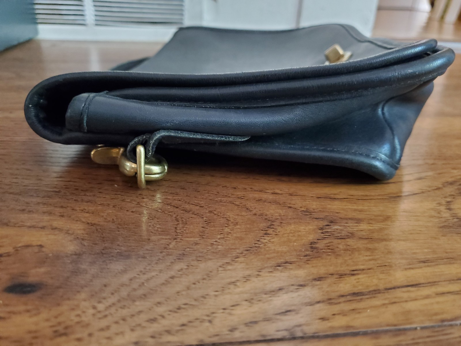 Vintage 1980s COACH Convertible Clutch Crossbody Bag #9635 Black Leather USA