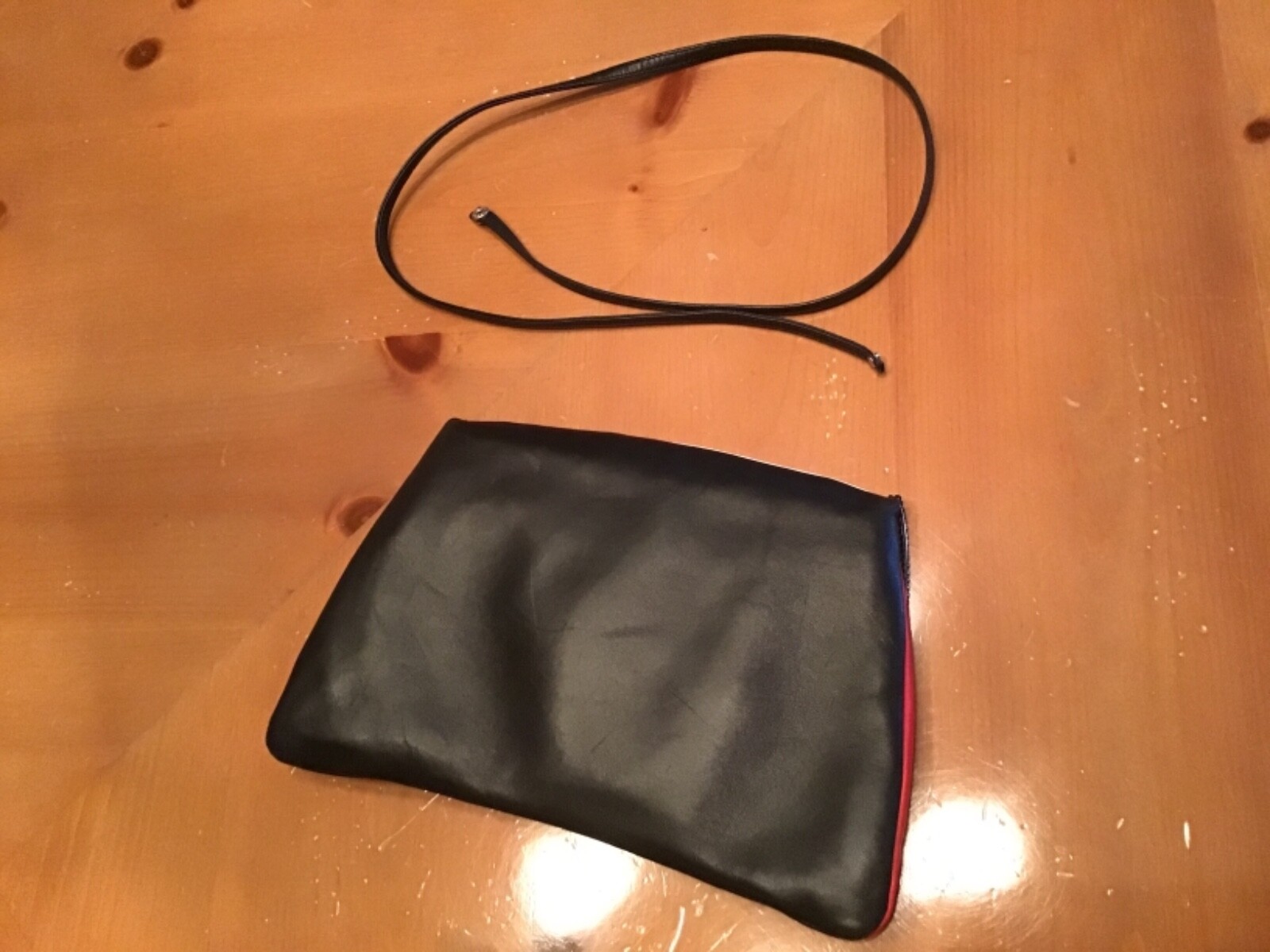VINTAGE DANIEL SWAROVSKI PARIS CRYSTAL TRIMMED CONVERTIBLE LEATHER CLUTCH *VGUC*