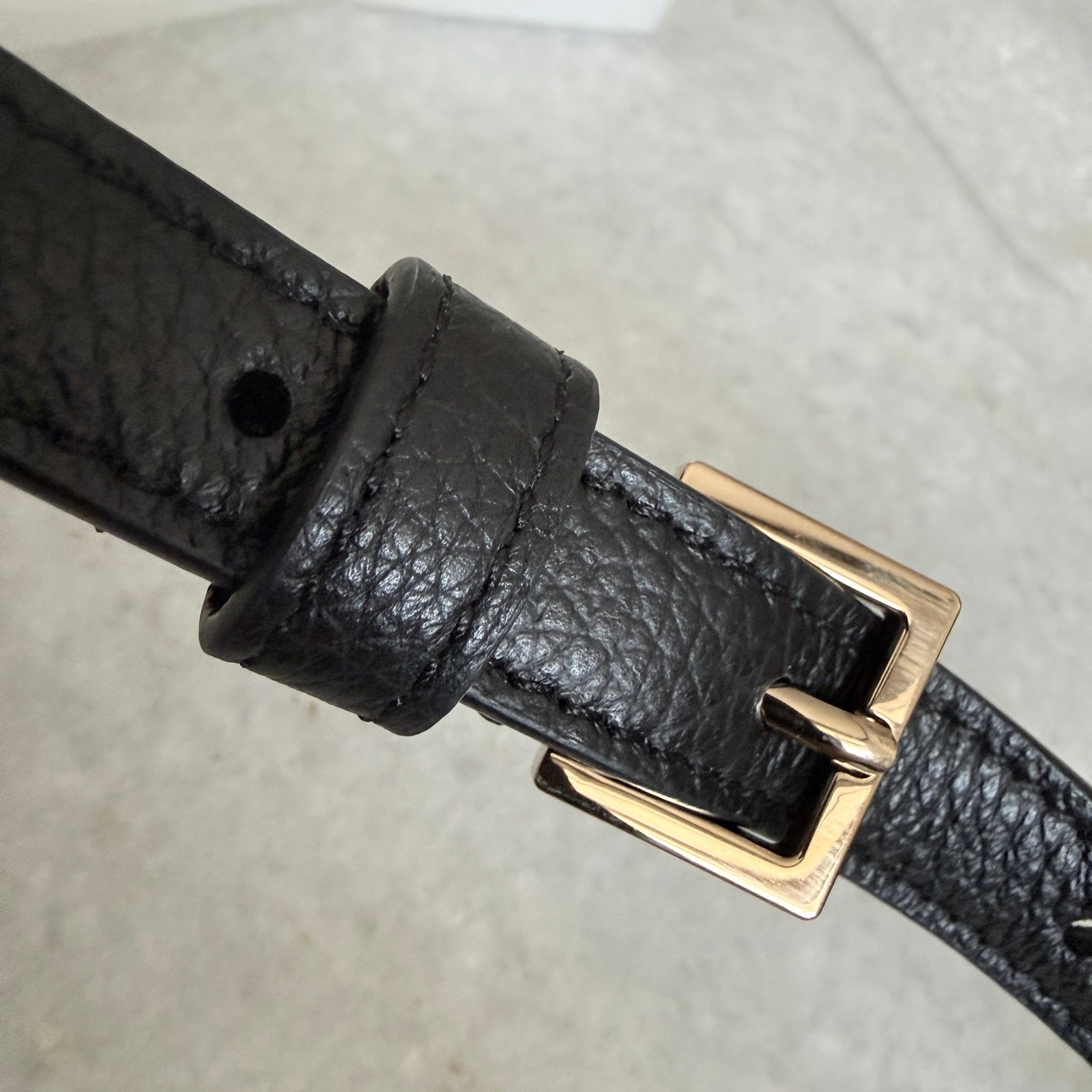 Versace Virtus Wallet on Chain Black Vitello Leather Bag 1006264 Nero-Oro