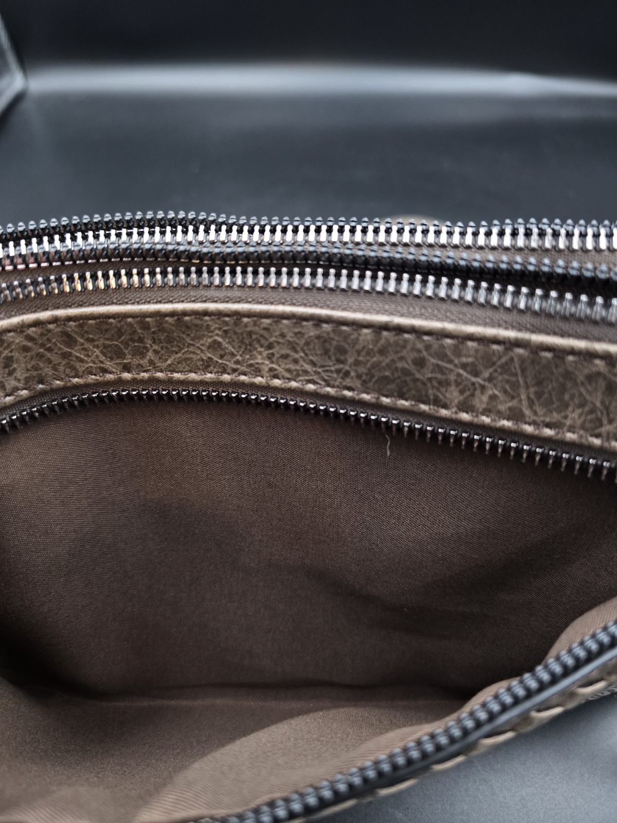 Un-Branded Leaf Embossed Wristlet/Crossbody Purse