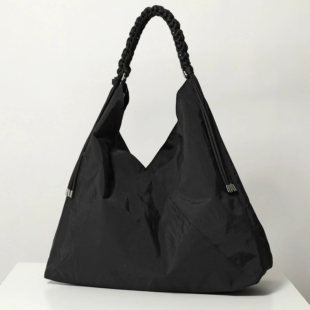 LE VERNIS Paracord One Handle Tote Bag Women’s Nylon Tote Bag, Beige or Black