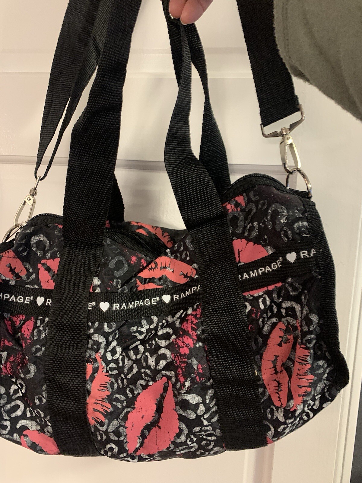 Rampage Small Duffle Bag Leopard Print with Lips! 💋❤️🐆 Approx 13 x 8