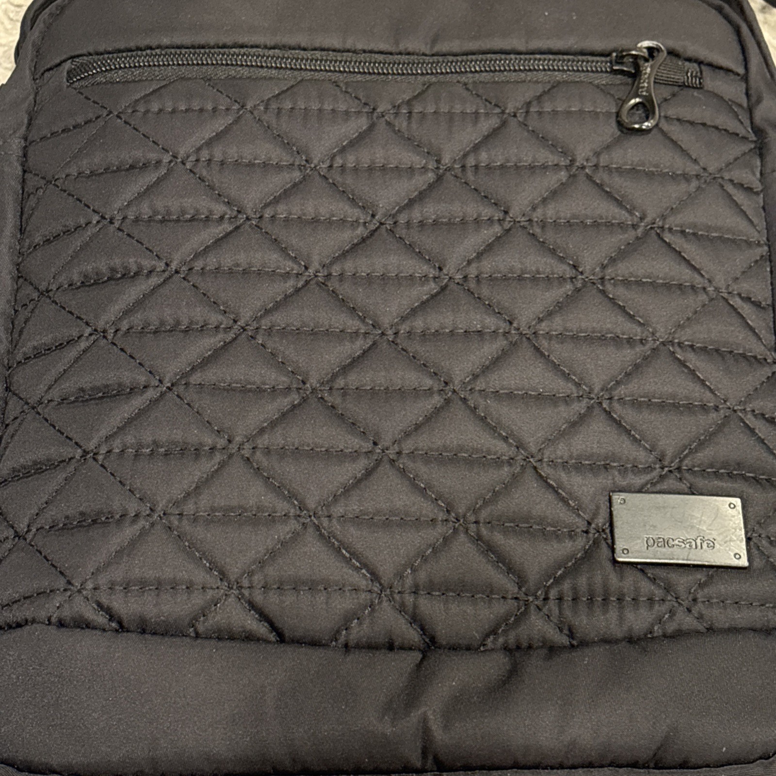 PACSAFE Citysafe TravelSmith Special Edition Crossbody Bag Purse Anti-Theft Blak