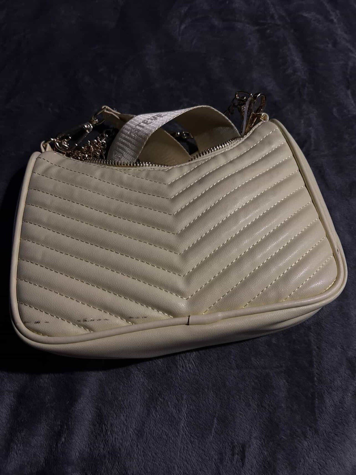 Steve Madden Beige Quilted Small Crossbody Bag w/ Pouch, Zip, Silver Hardware