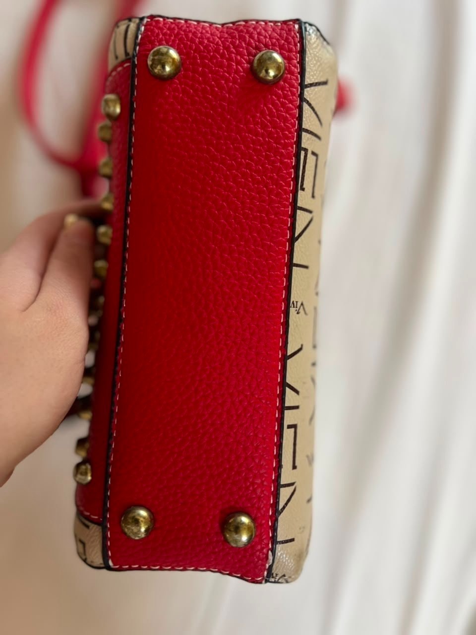 Vivizhen Mini Crossbody Bag Beige Red Studded Top Handle Shoulder Handbag Letter