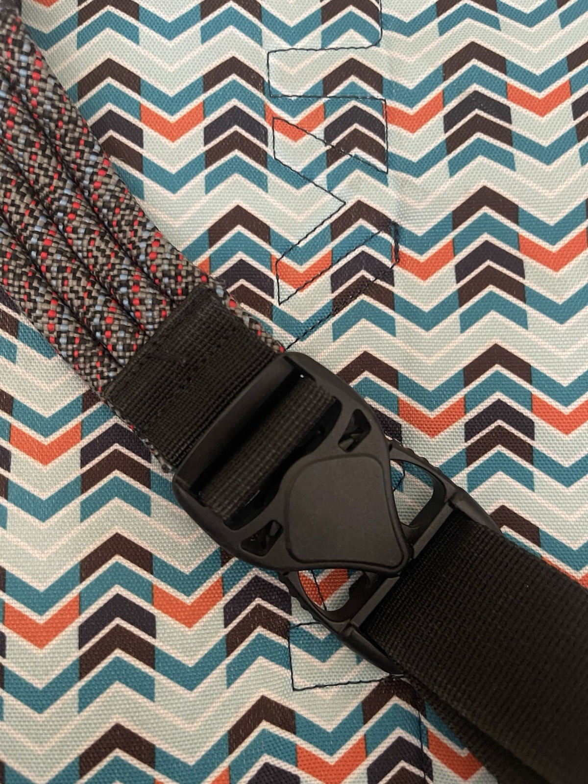 KAVU Rope Sling Bag Blue Orange Chevron Print Crossbody Canvas