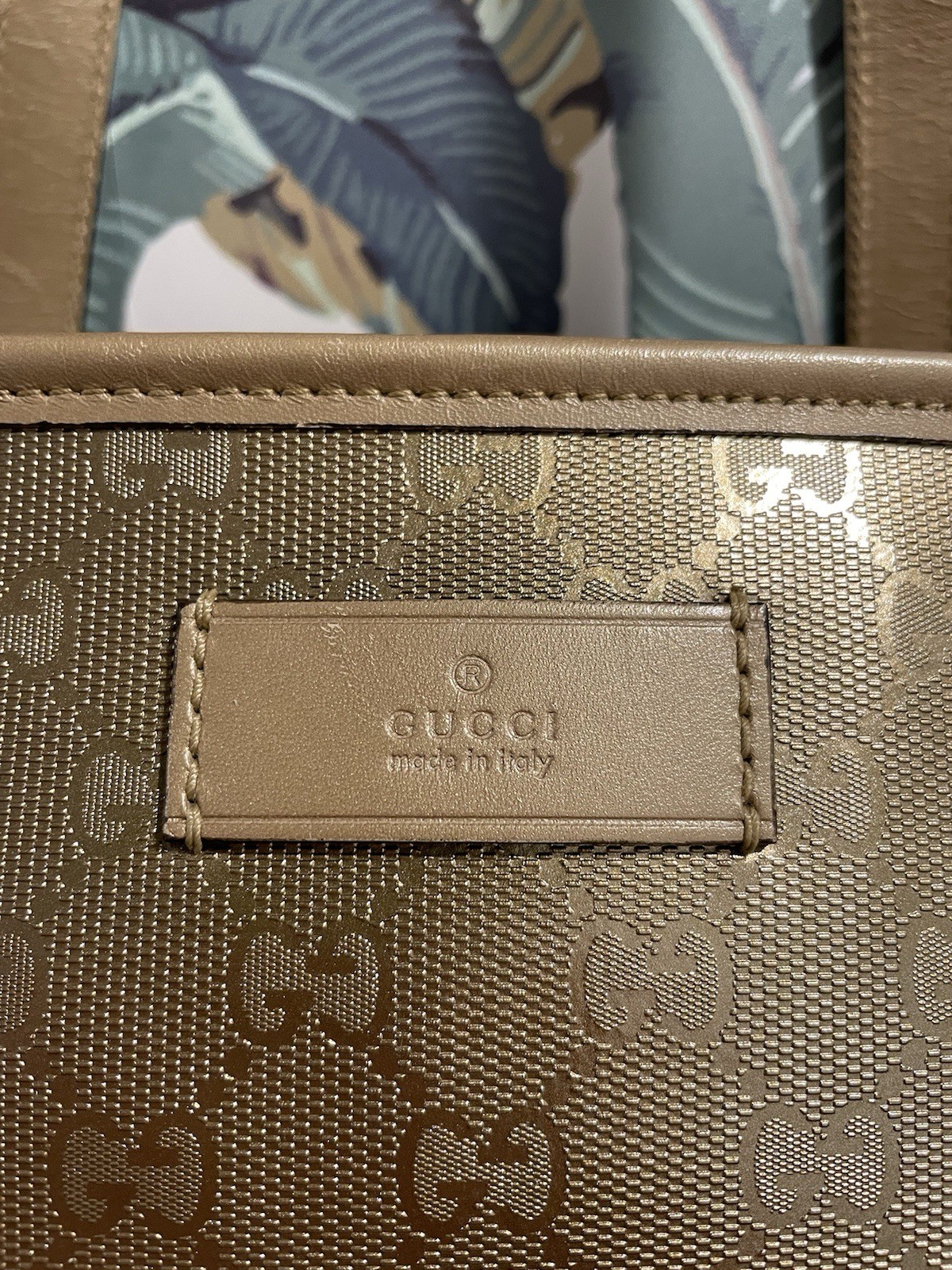 Gucci GG Gold Imprime Supreme Canvas/Leather Tote Bag