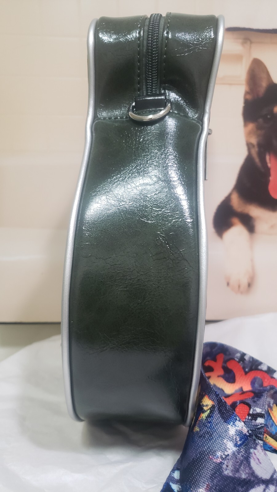 Gorgeous Guitar Shape Handbag