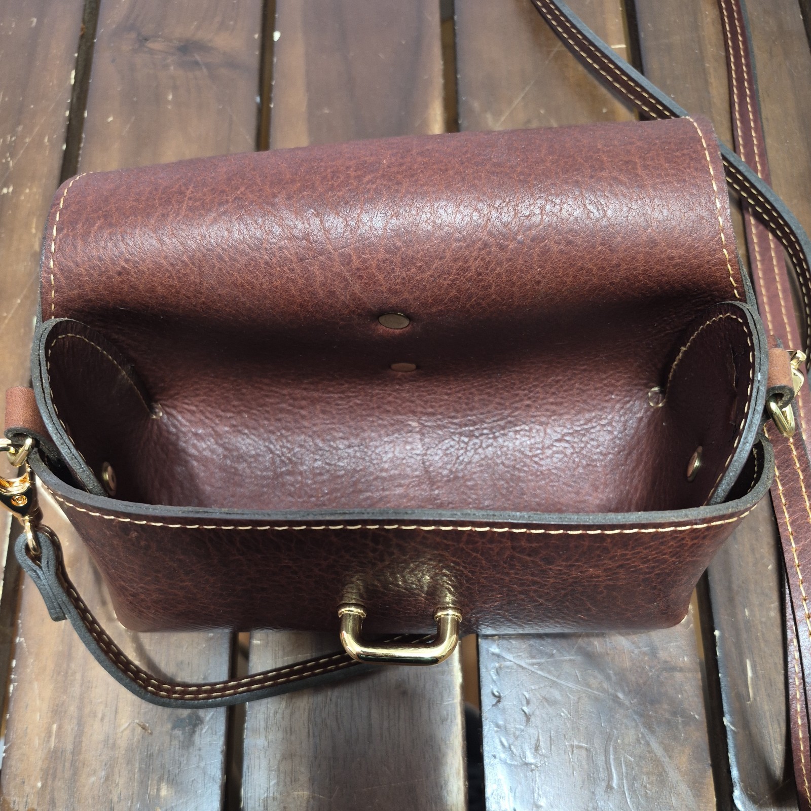 Buffalo Billfold Company Mini Crossbody Bag American Chestnut Red Leather