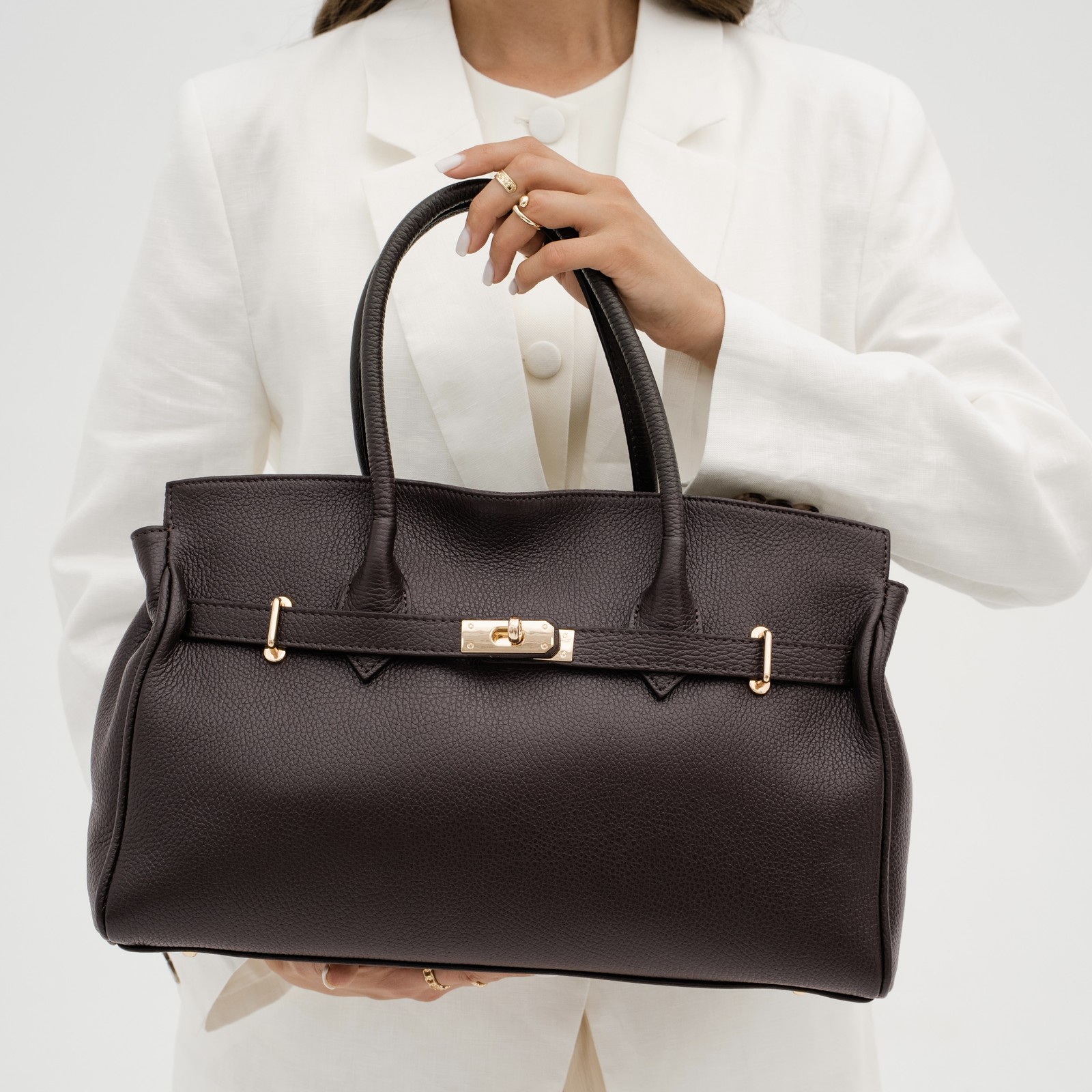 Ladies Leather Handbag Neomi-M in Espresso Colour