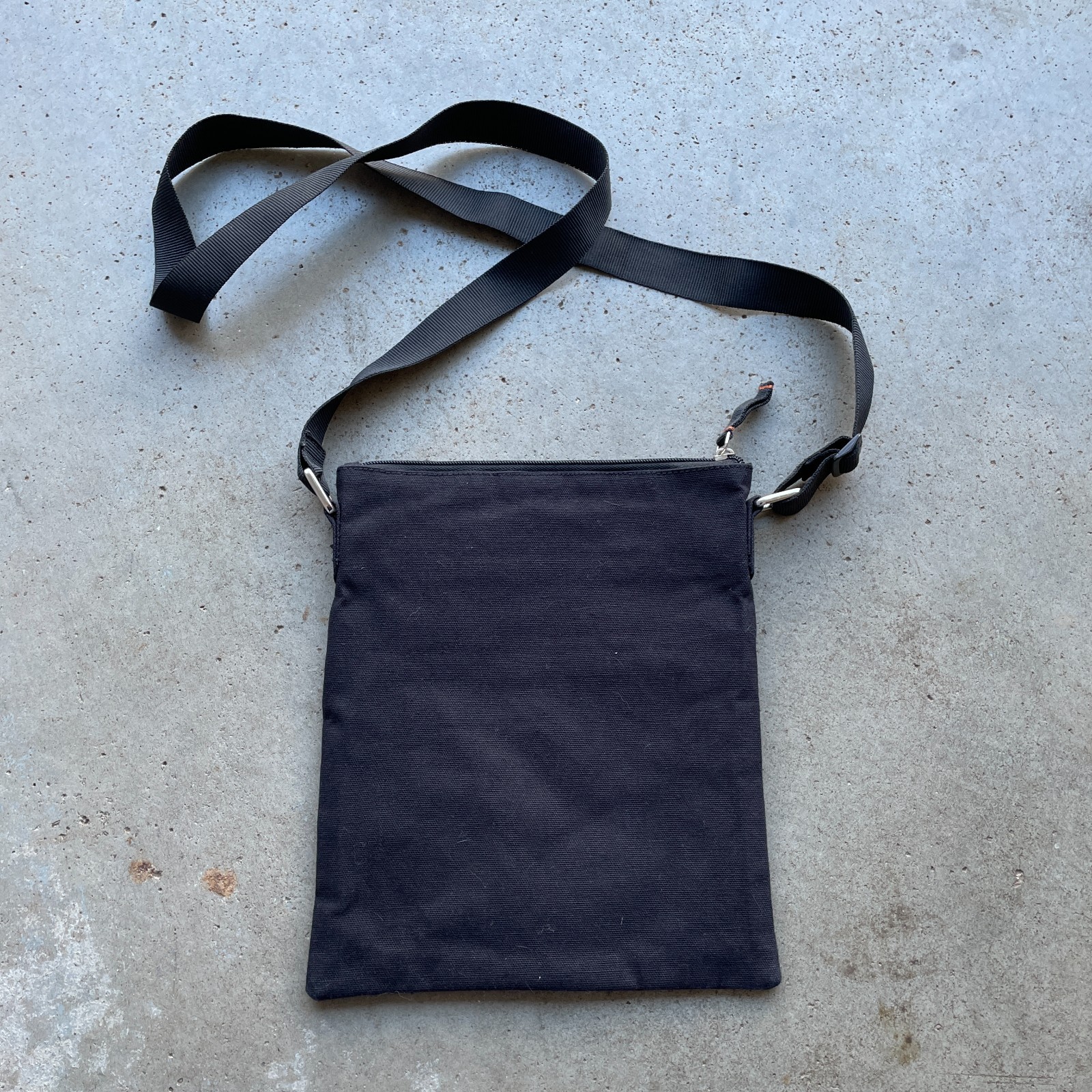 Harley Davidson Women’s Crossbody Bag Summer Tote Bar Shield Black 10.5” Tall