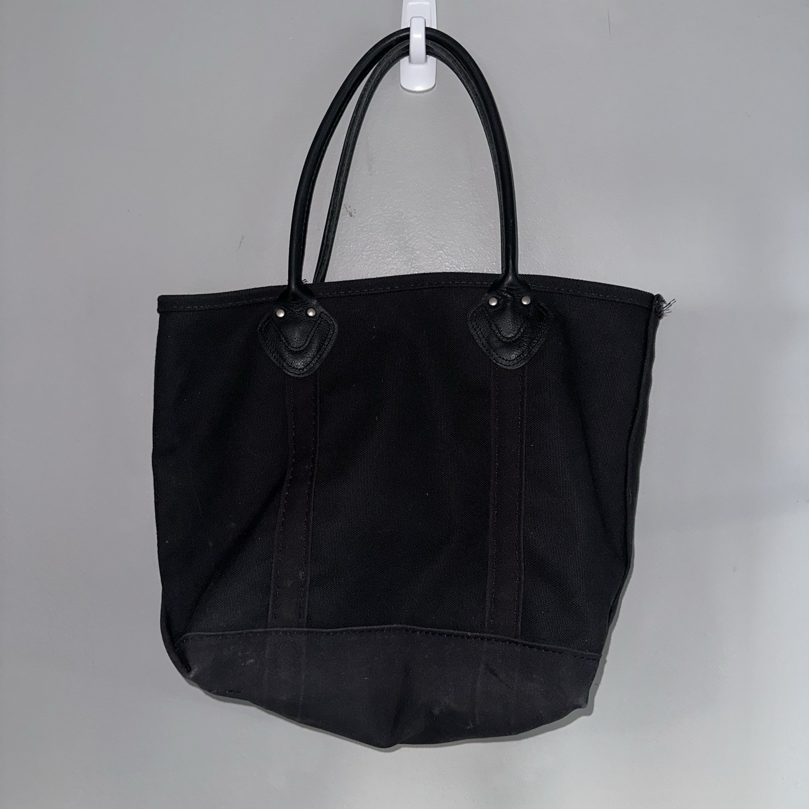 L.L.BEAN Vintage Boat and Tote Black Cotton Canvas Leather Trim Shoulder Bag USA