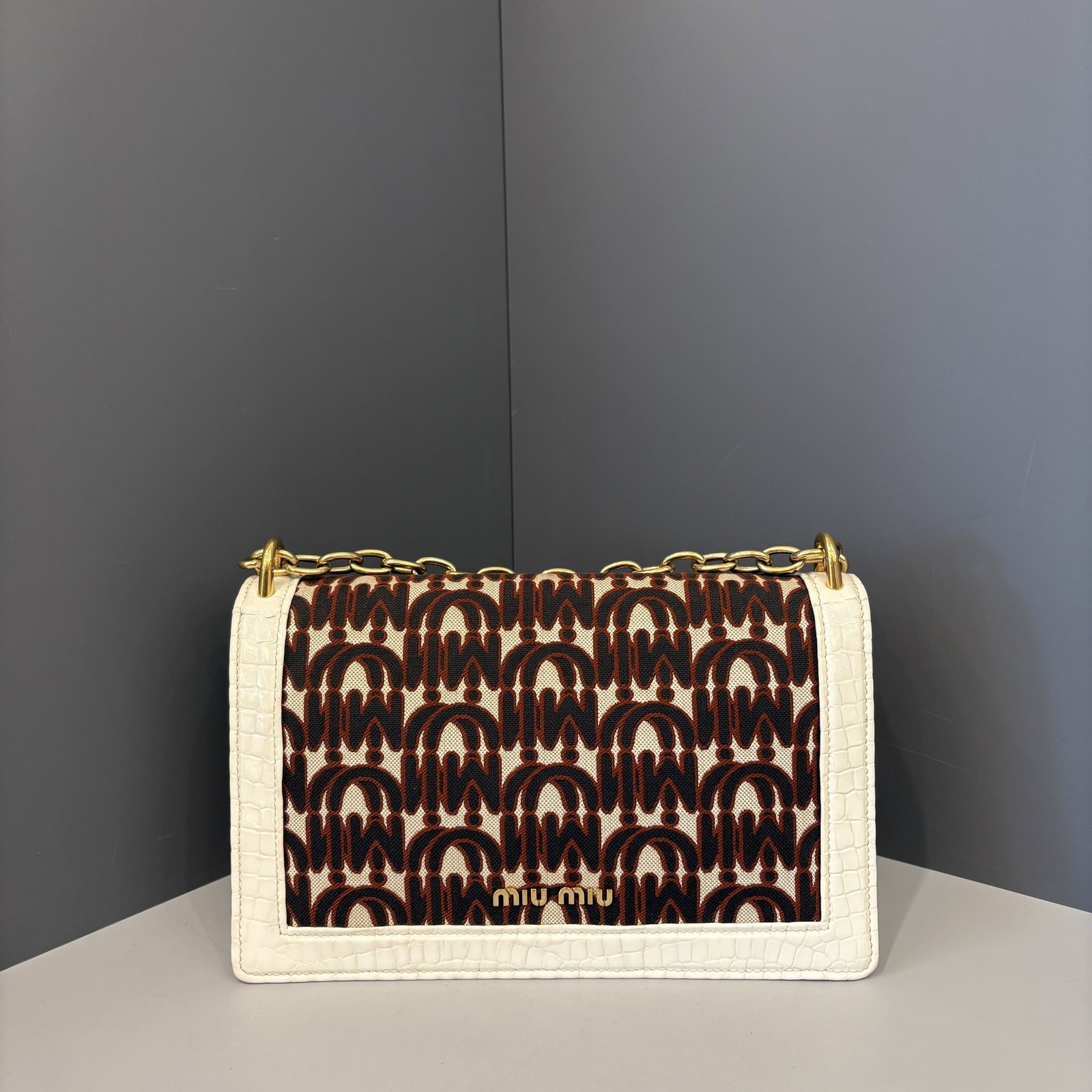Miu Miu Flap Bag White Red Black Canvas Calfskin Crocodile Embossed (ws033026d6)