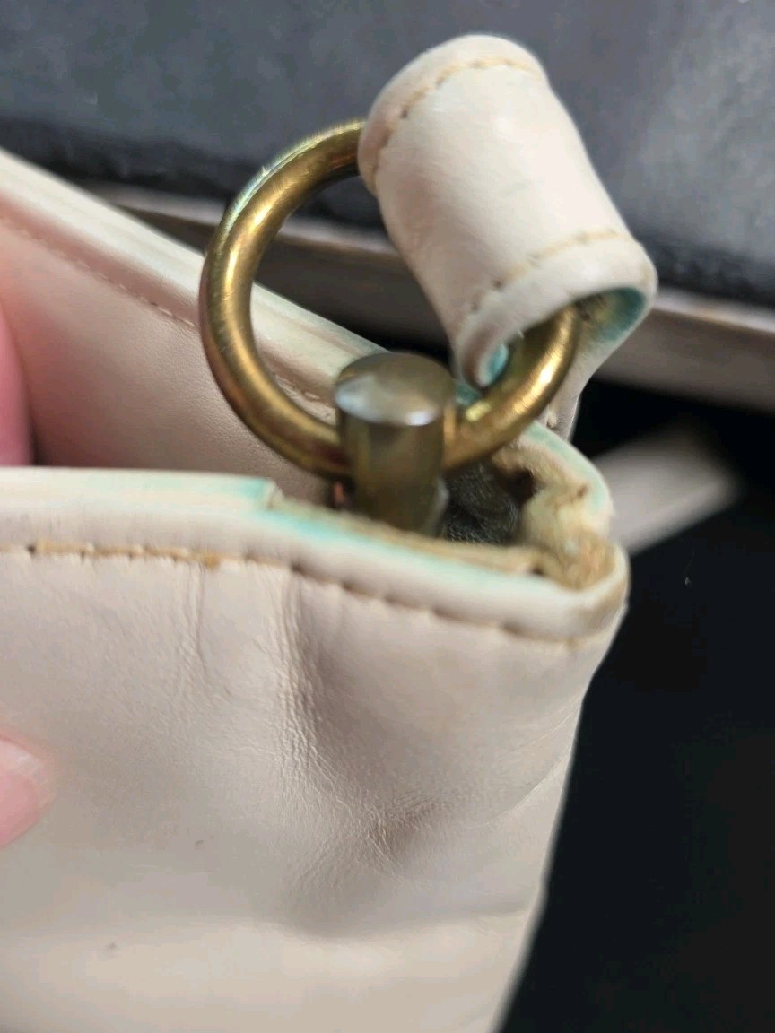 Vintage RUTH E SALTZ Cream Gold Leather Strap Purse