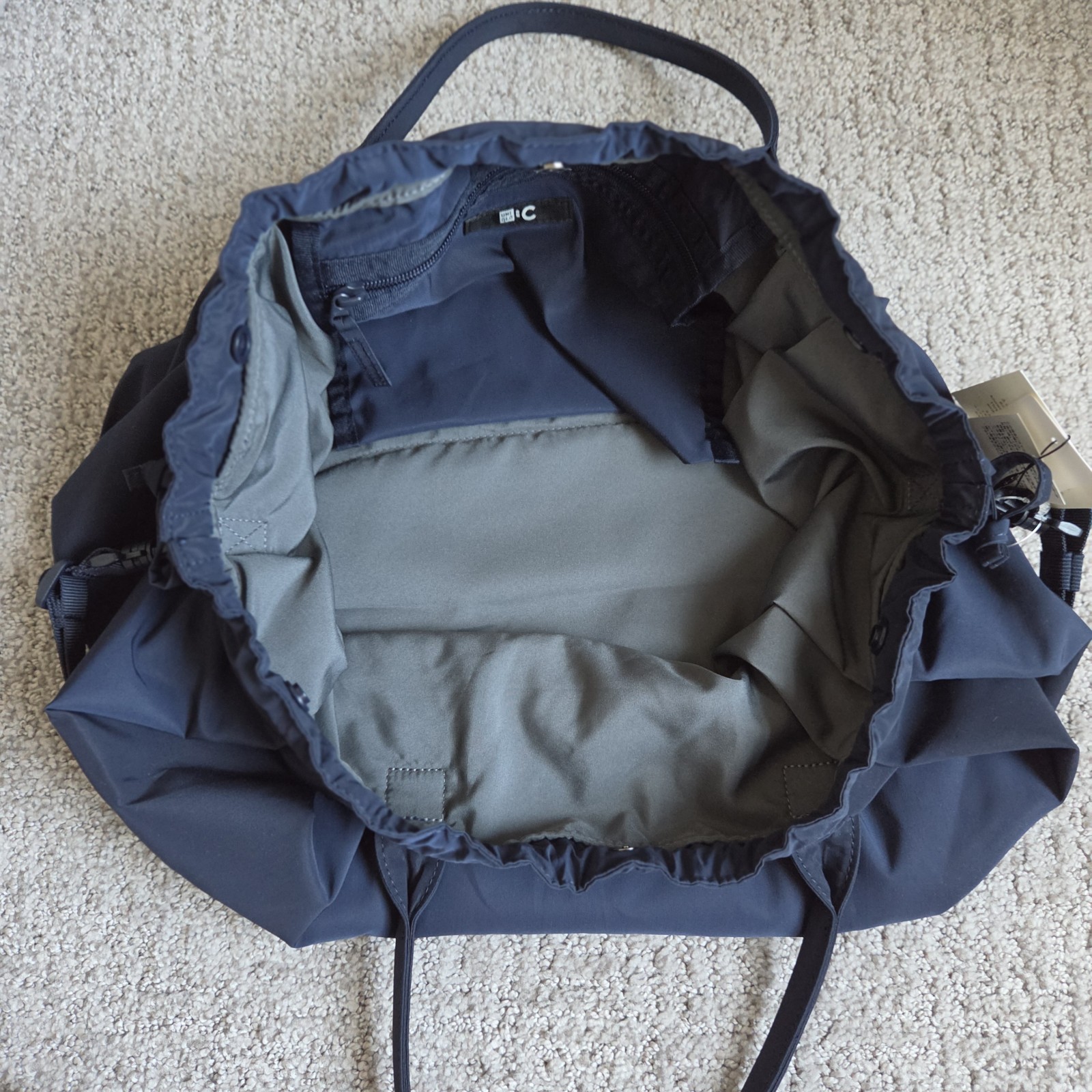 Uniqlo C Drawstring Bag Water Repellent Tote Crossbody 2-Way Japan NEW Navy #69