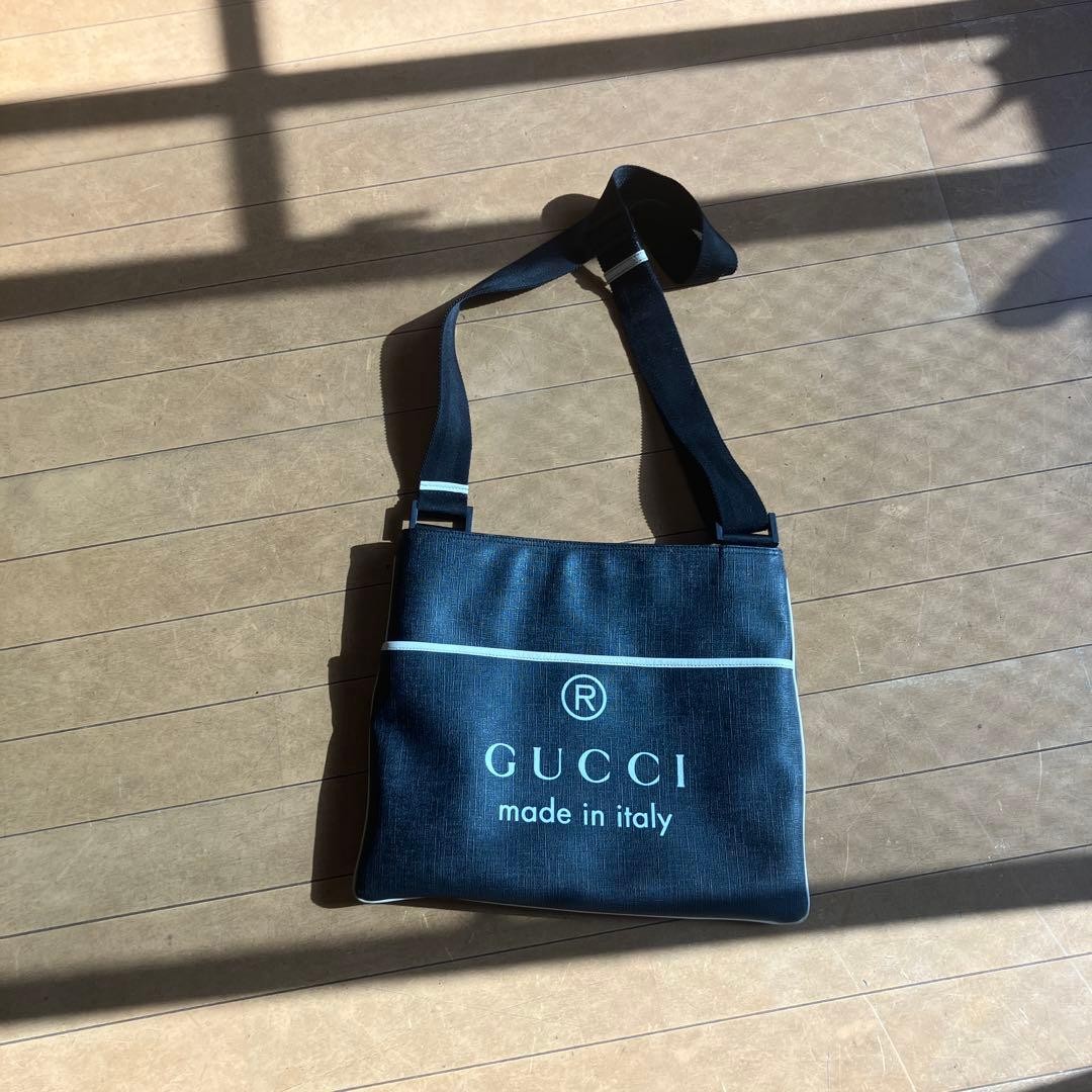 Gucci Shoulder Bag 13.8in x 11.4in Excellent Condition
