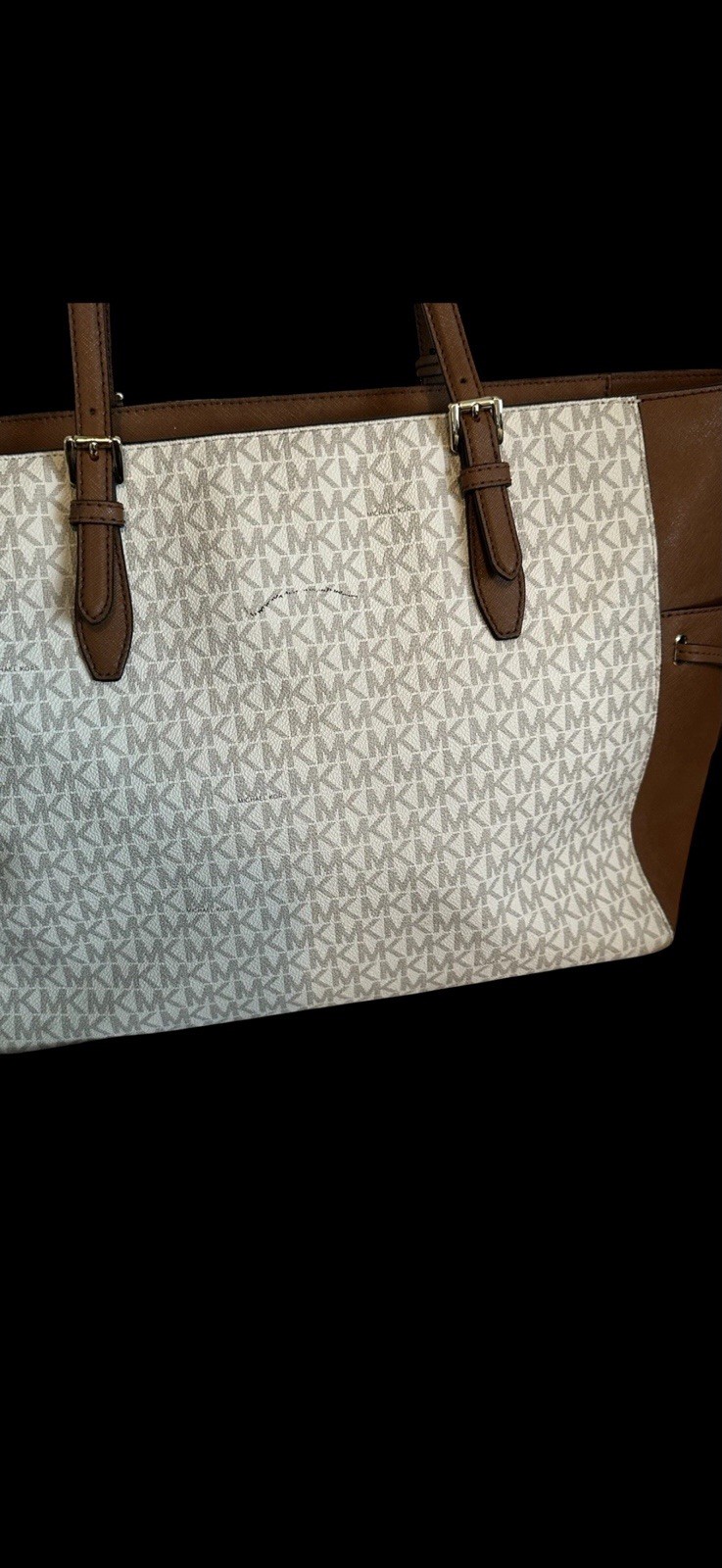 Michael Kors Gilly Large Jet Set Drawstring Top Zip Tote White Brown Monogram