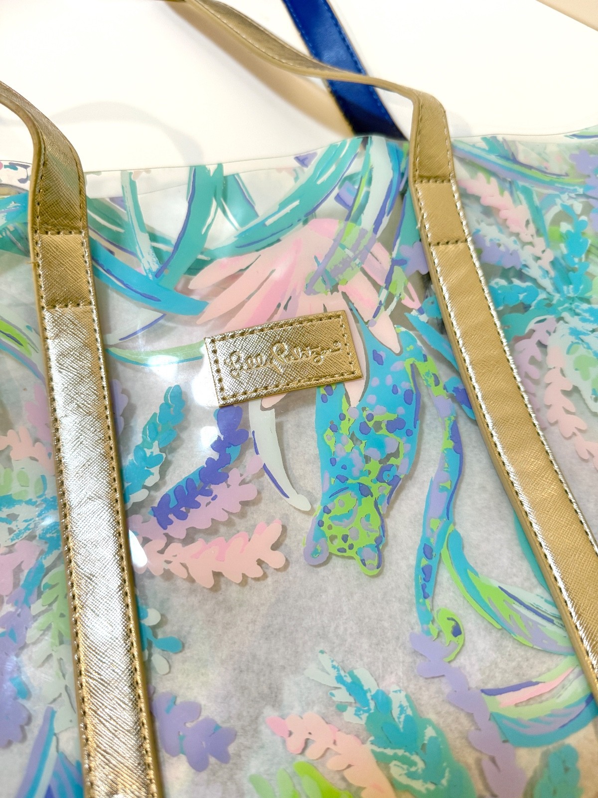 NEW Lilly Pulitzer Large Clear Multicolor Gold Womens Tote Beach Bag Brand New