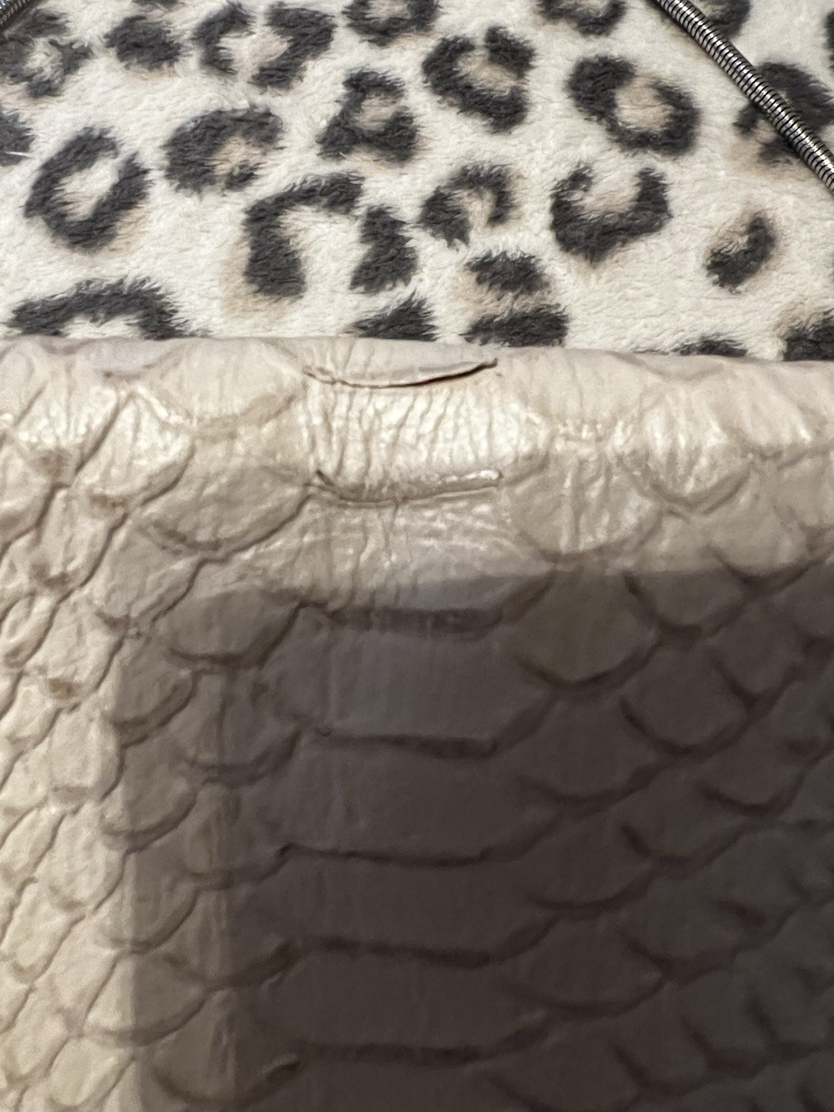 Talbots Beige Snake Effect leather purse Turn Lock