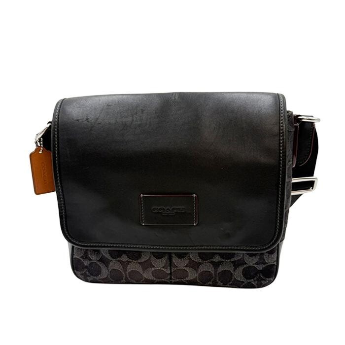 COACH Signature Black Leather Crossbody Bag Flap Unisex Silver Hardware 31.5cm