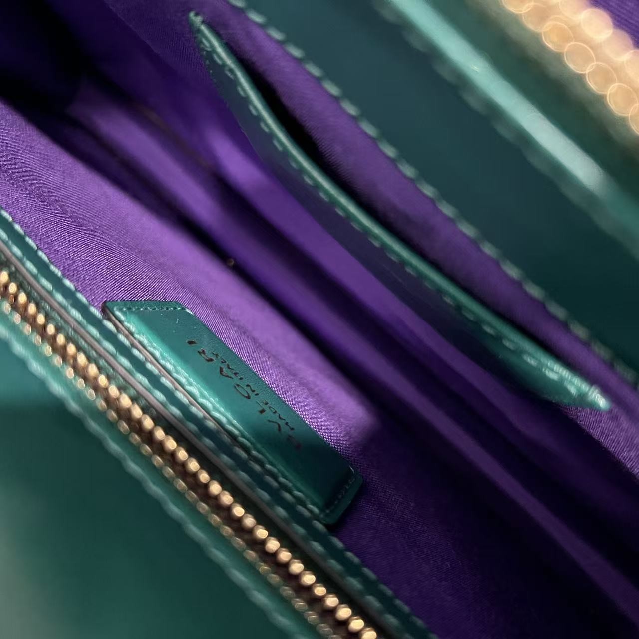 Auth Bvlgari Serpenti Shoulder Bag Deep Green Calfskin Leather Designer Classic