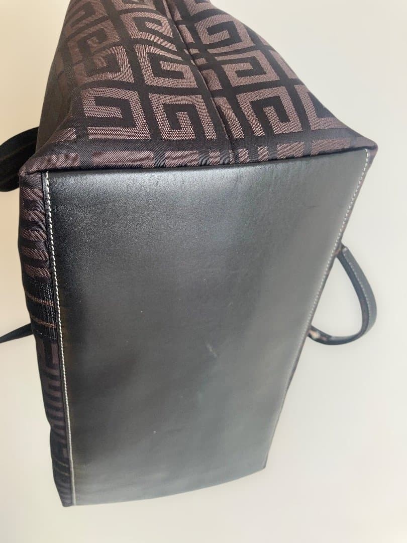 Givenchy Handbag 4G Logo Leather Black Used 18.5cm x 25cm Japan