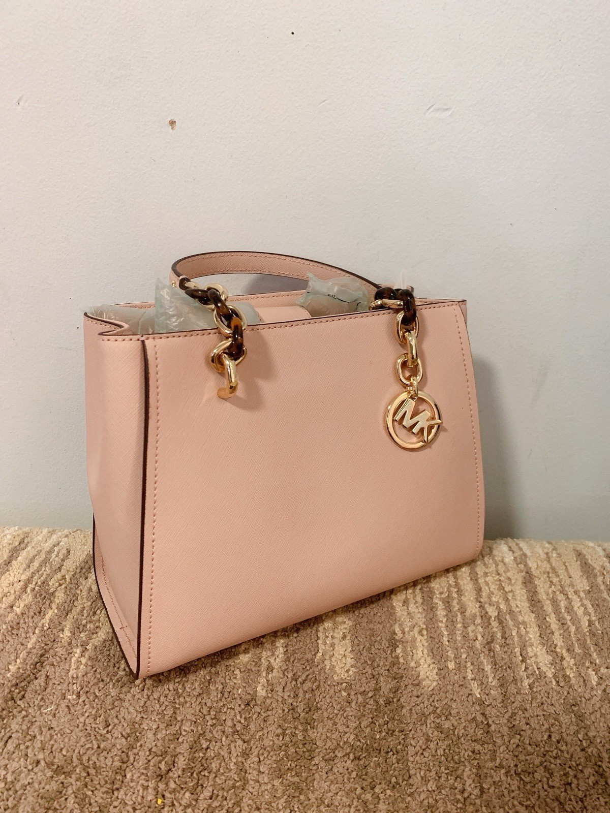 New! Michael Kors Sofia MD NS Tote Leather In Ballet Color With Gold Metal